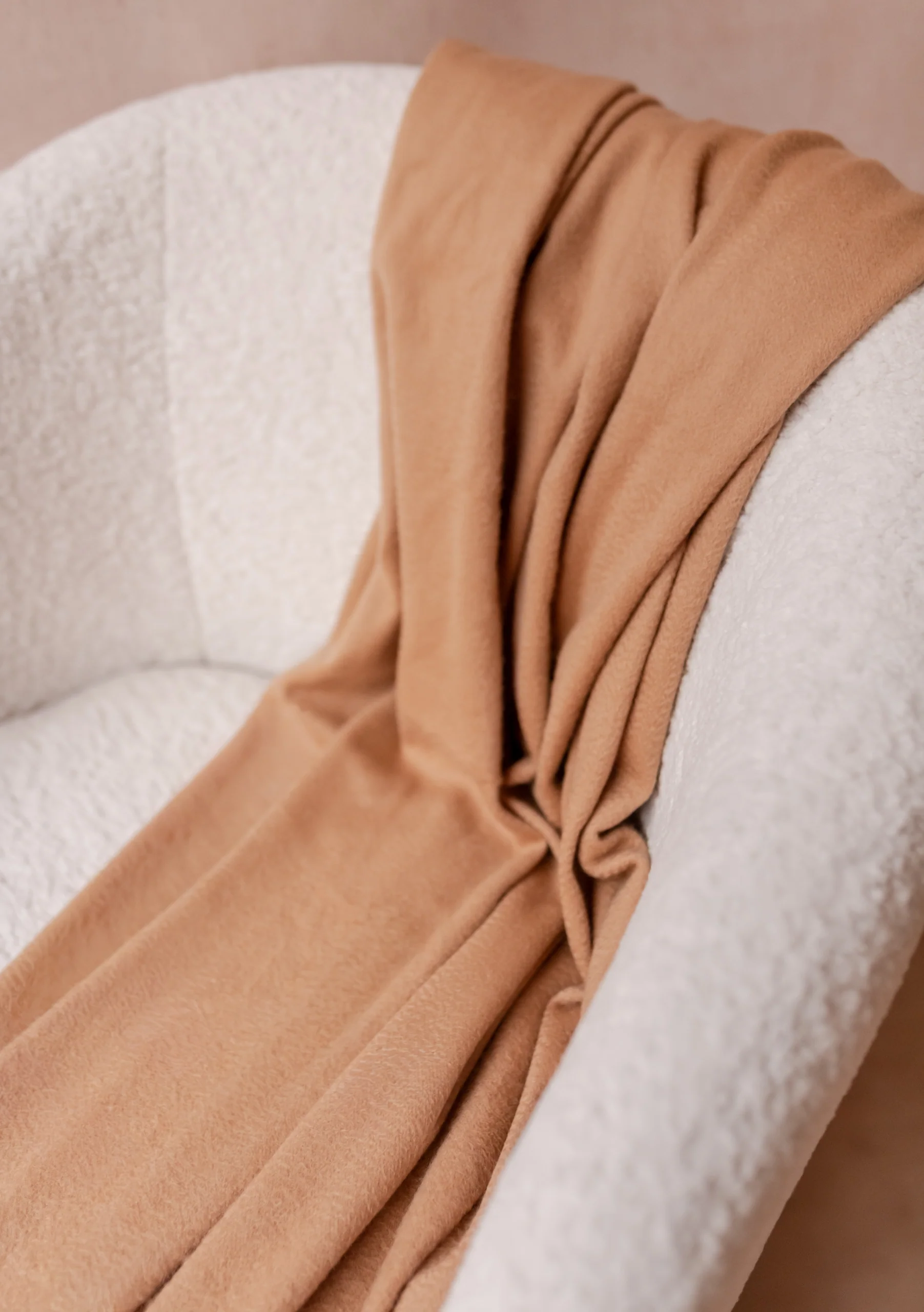 Cashmere Blanket in Camel - Image 2