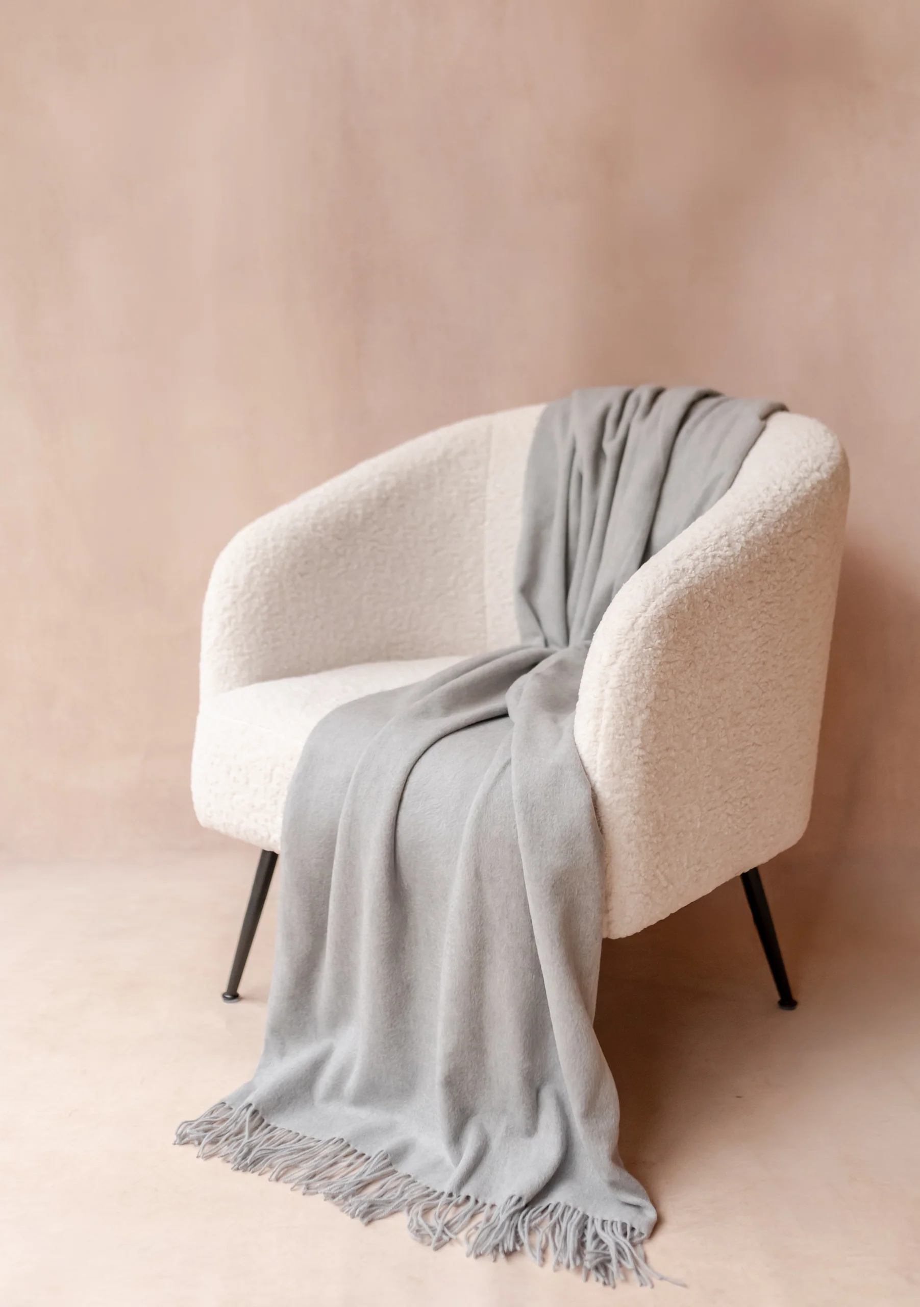 Cashmere Blanket in Light Grey Melange