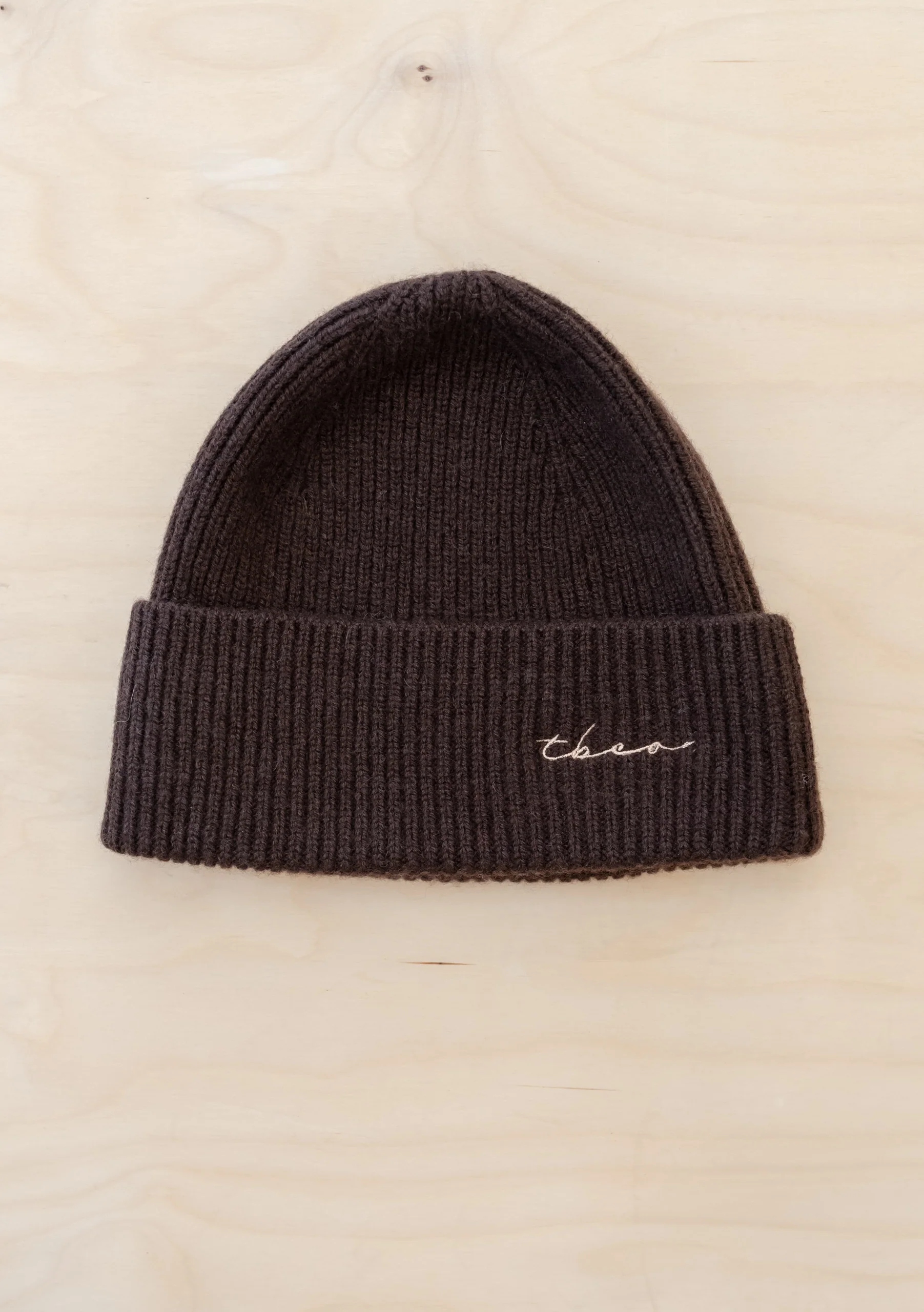 Cashmere & Merino Beanie in Chocolate - Image 2