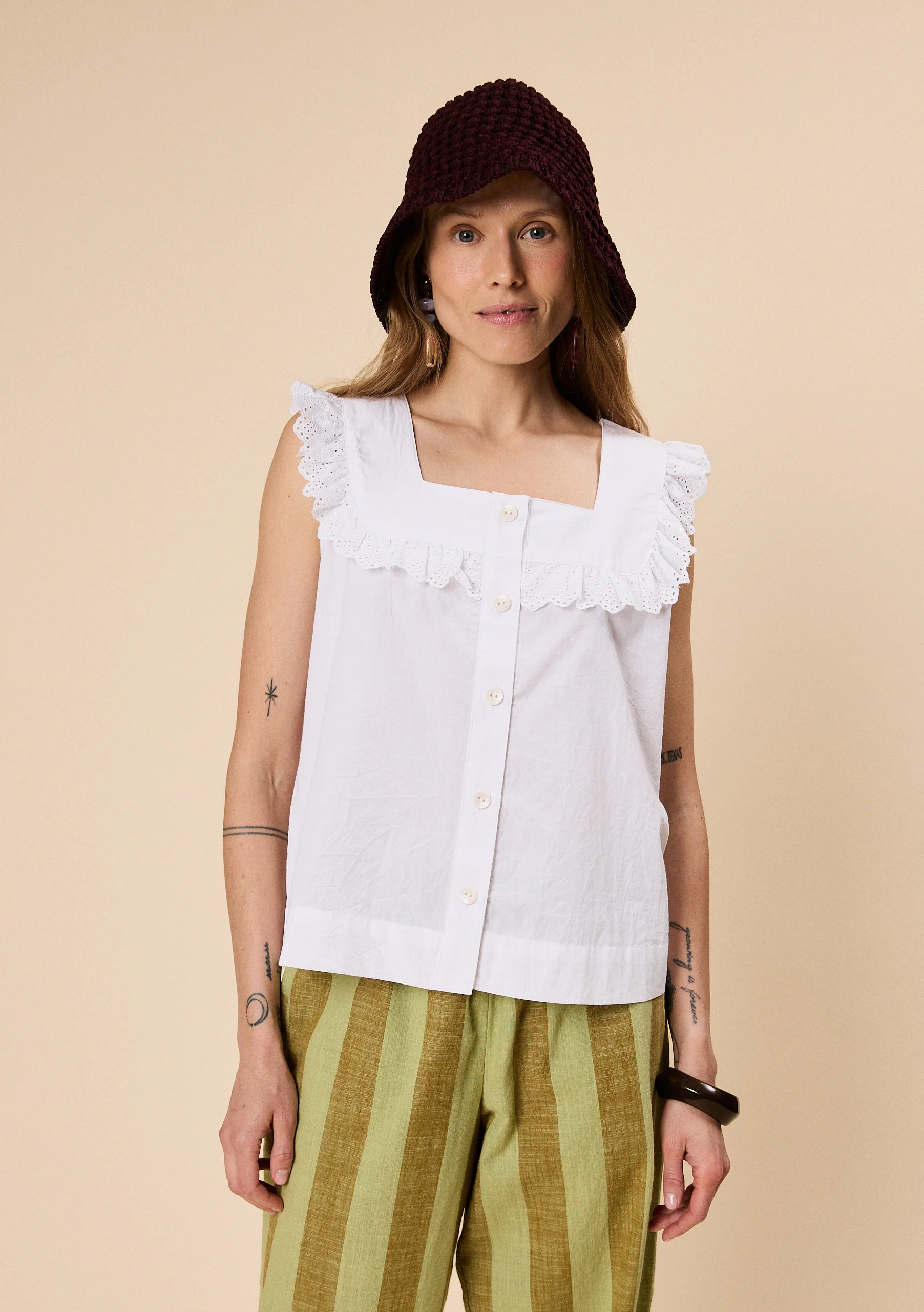 Cotton Broderie Sleeveless Top in White