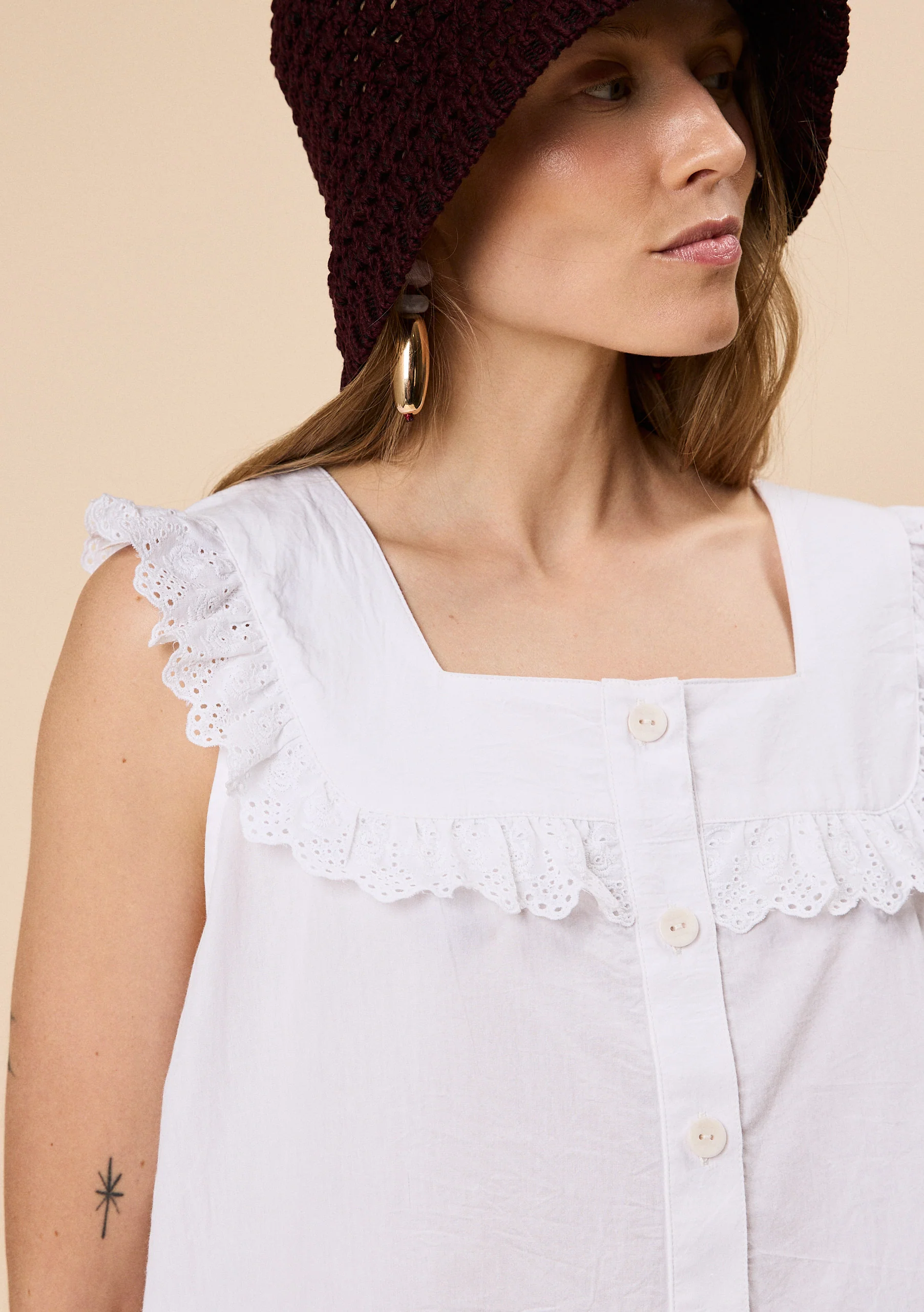 Cotton Broderie Sleeveless Top in White - Image 4