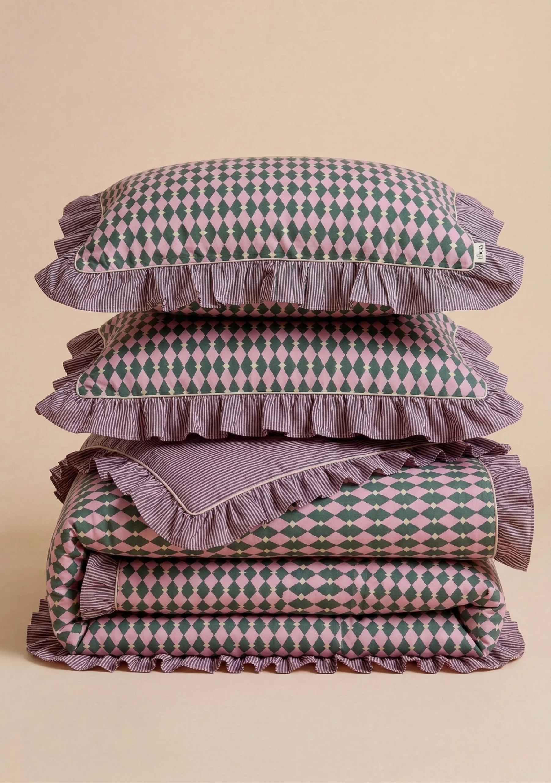 100% Cotton Bedding in Pink Harlequin - Image 2