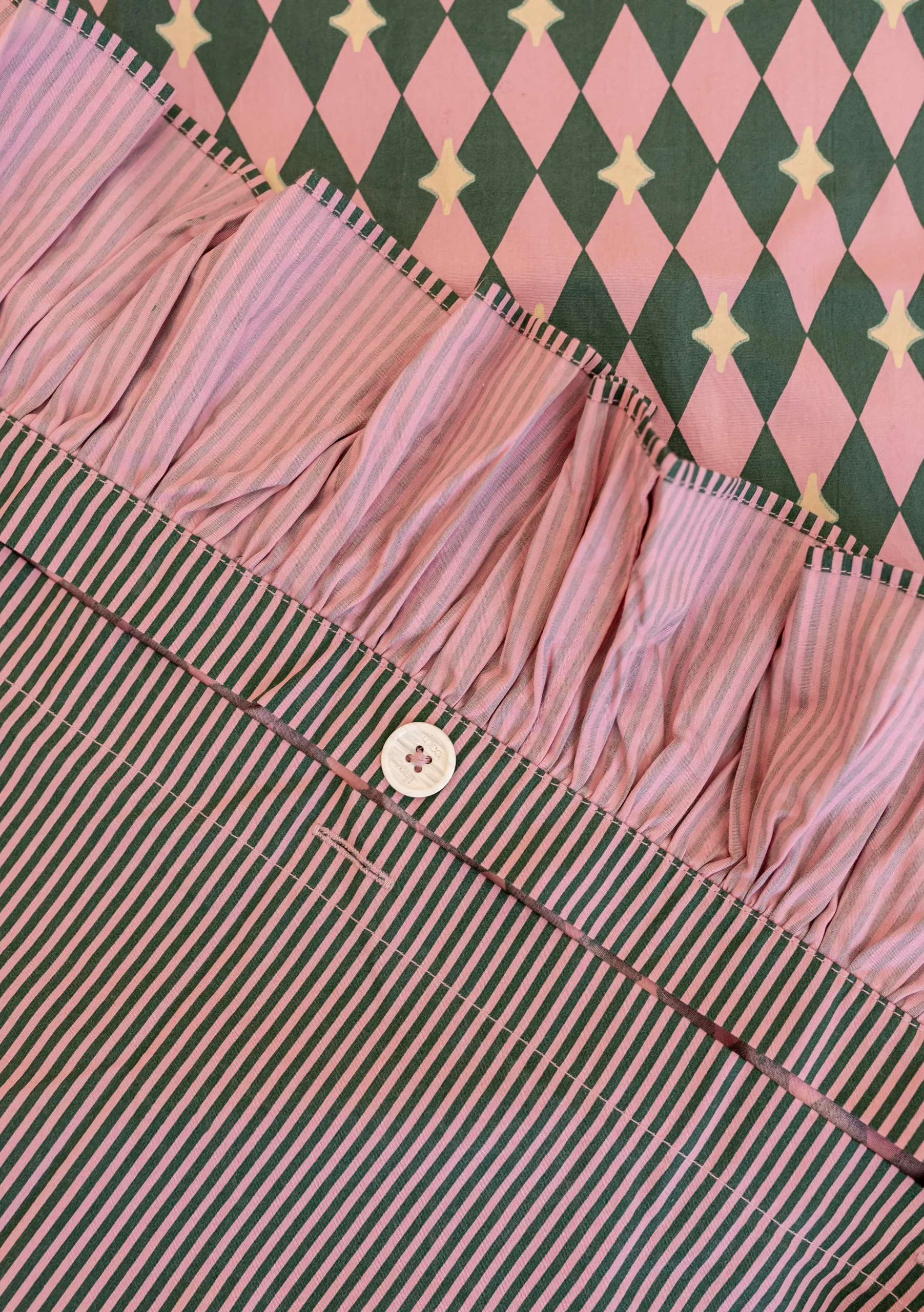 100% Cotton Bedding in Pink Harlequin - Image 5