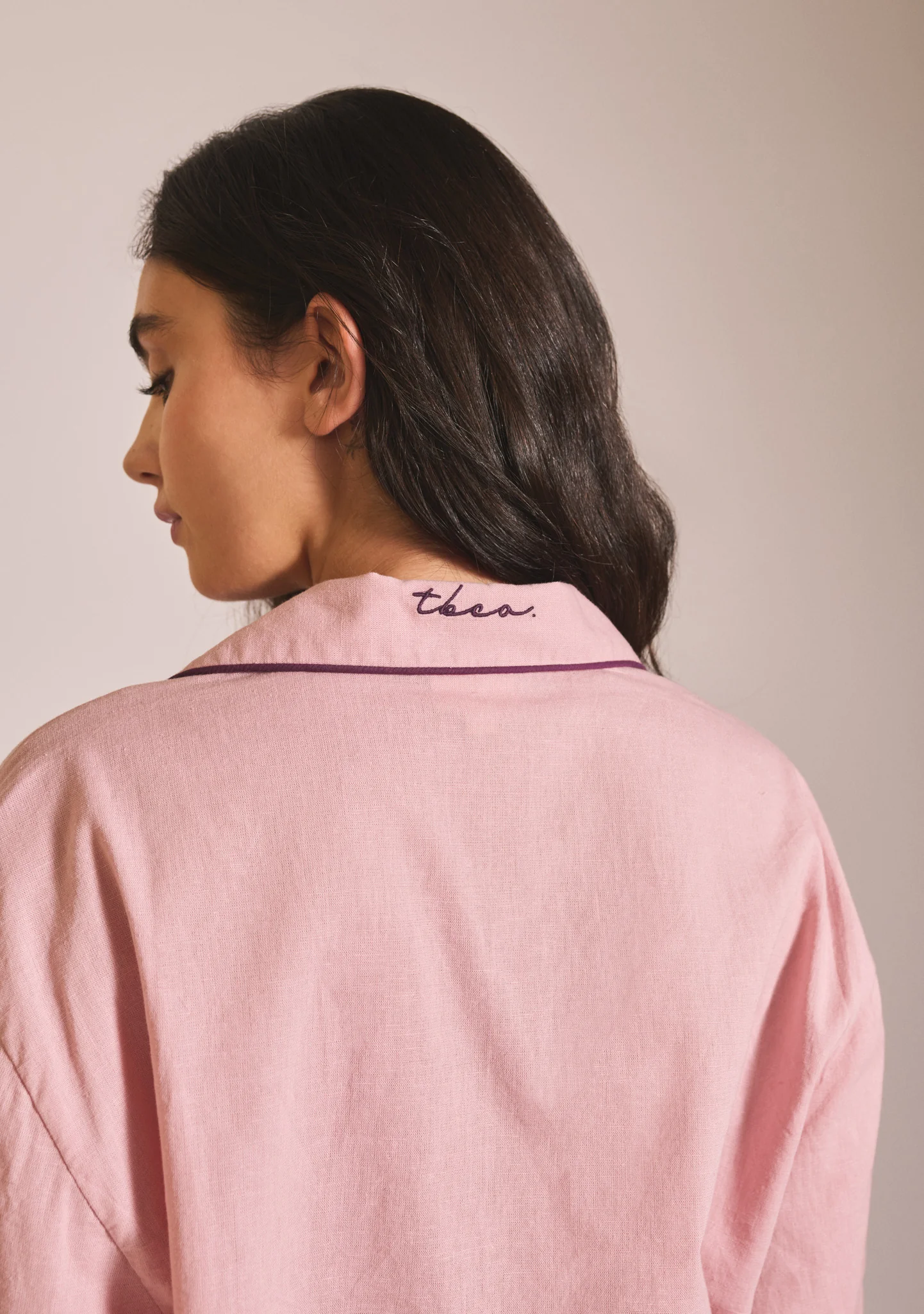 Cropped Cotton & Linen Pyjamas in Pink - Image 5