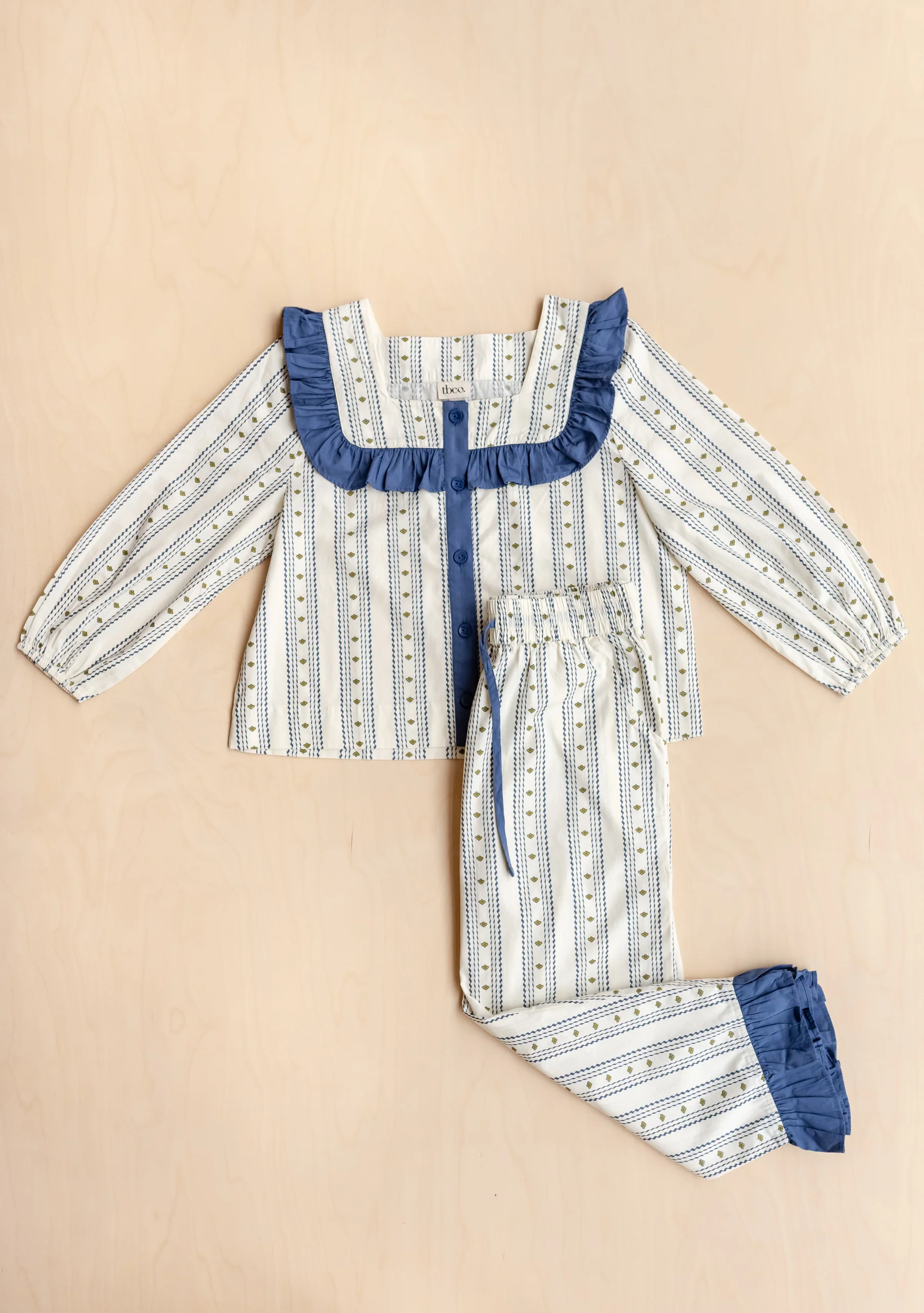 Cropped Cotton Pyjamas in Navy Ditsy Floral - Image 6