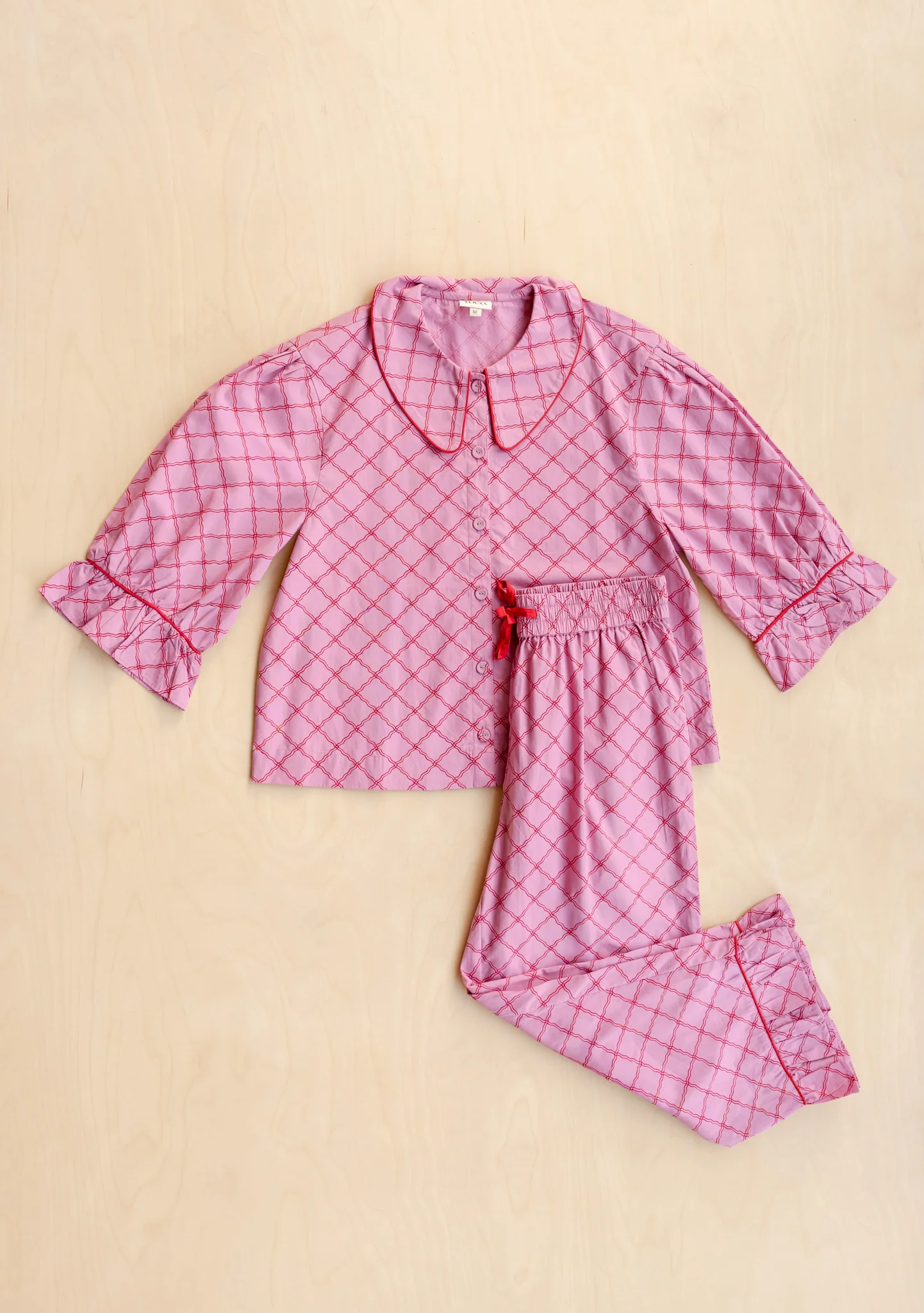 Cropped Cotton Pyjamas in Pink Lattice - Image 7