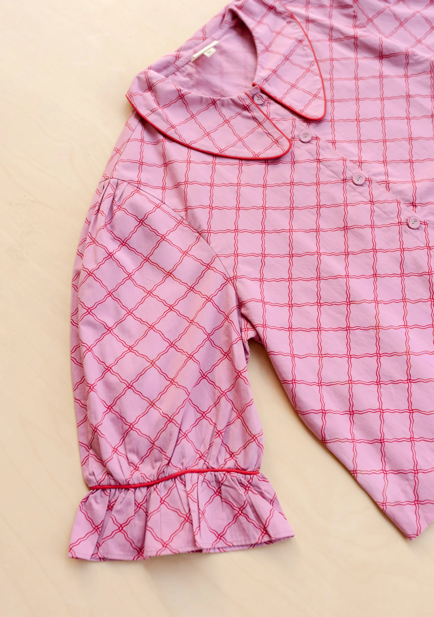 Cropped Cotton Pyjamas in Pink Lattice - Image 8