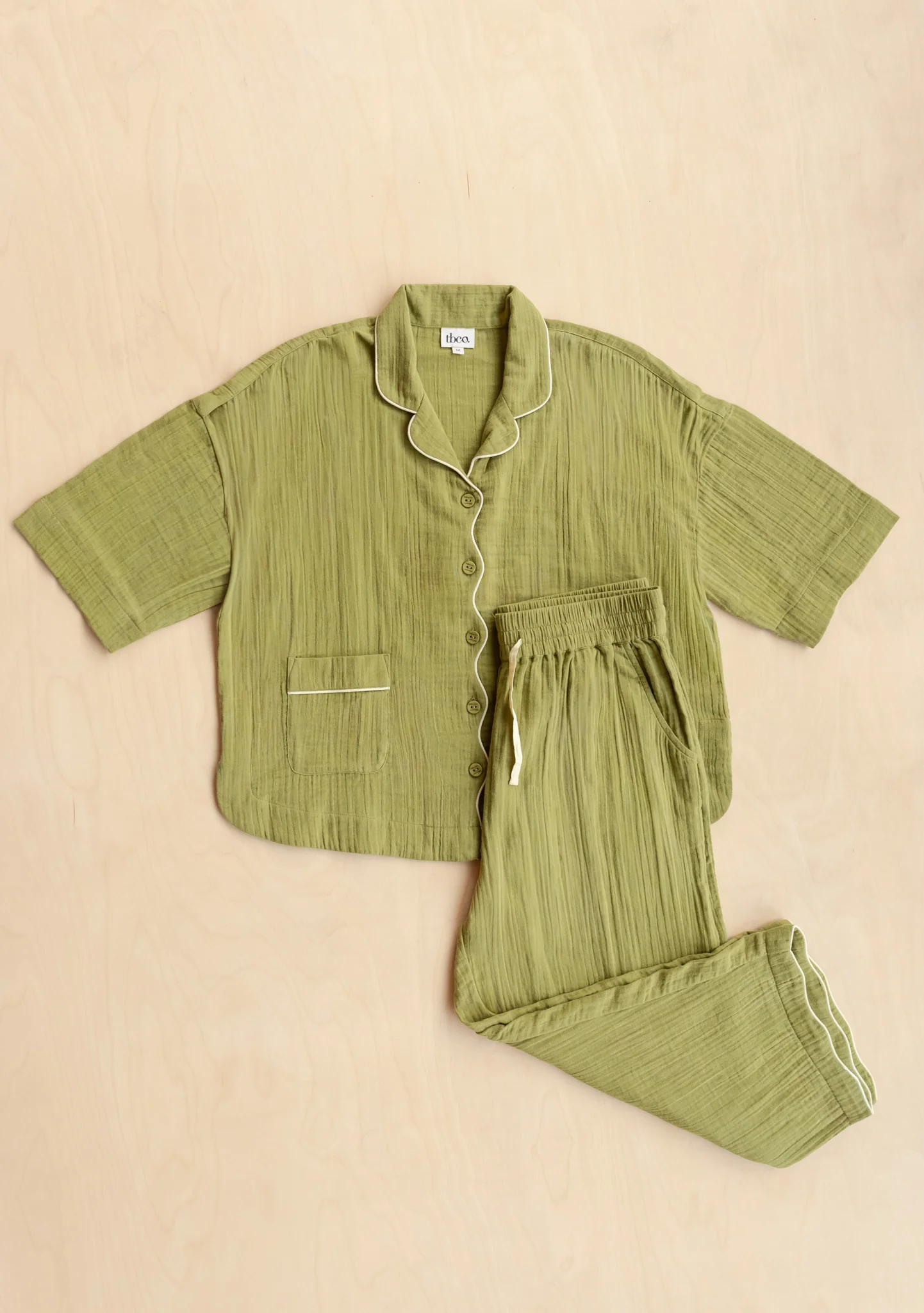 Cropped Cotton Pyjamas in Green - Image 6