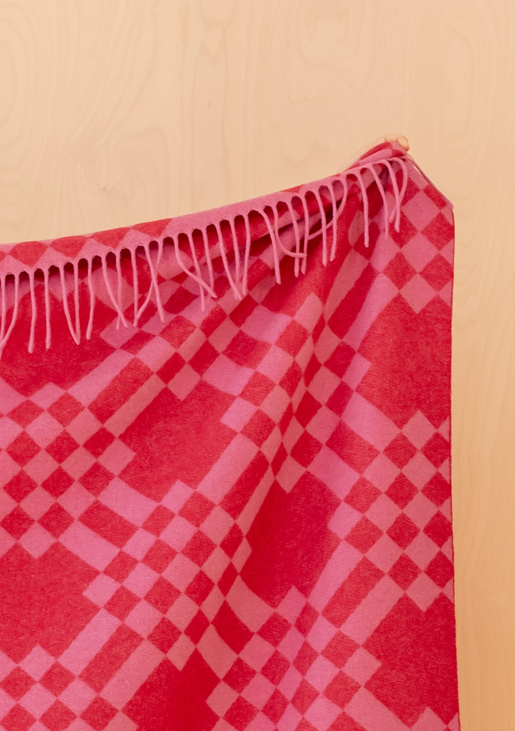 Lambswool Blanket in Pink Pixel - Image 4