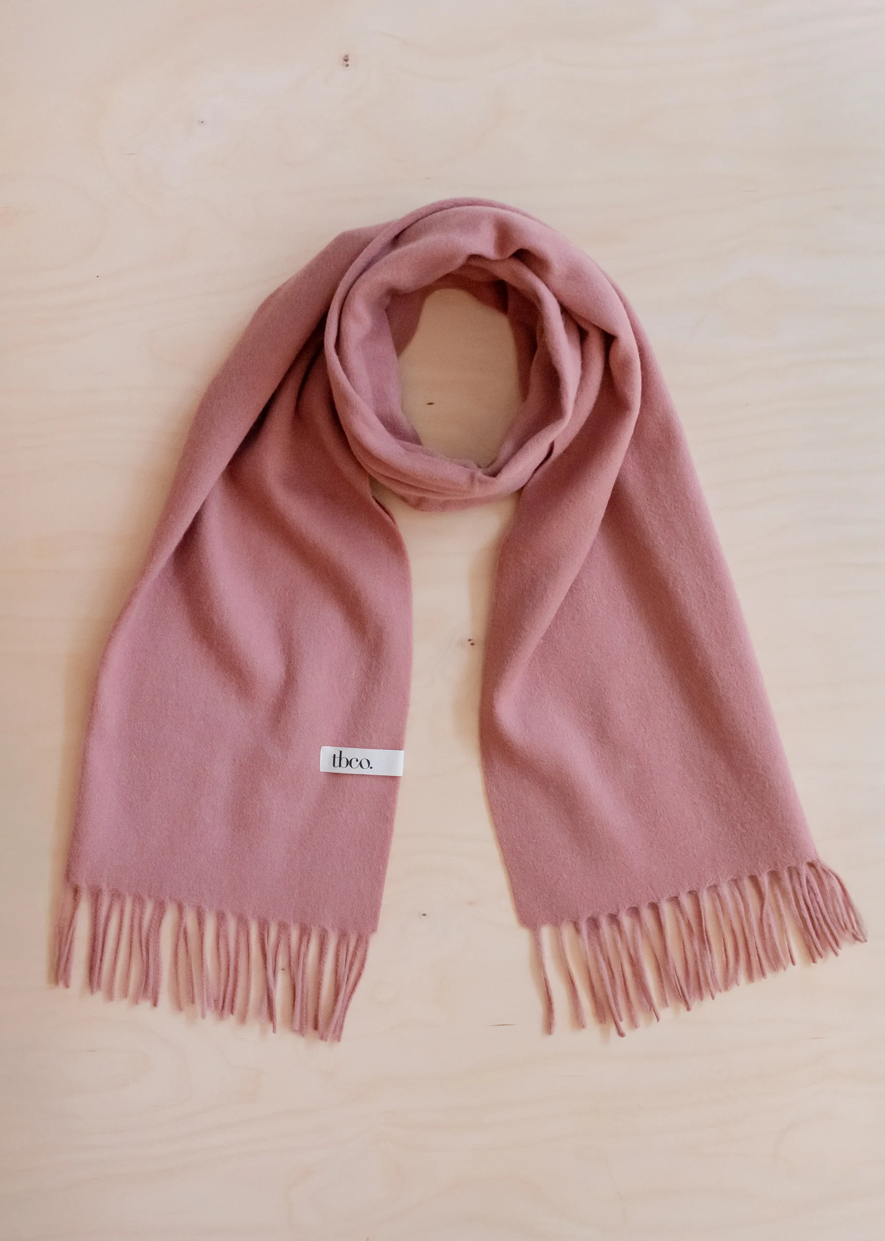 Lambswool Oversized Scarf in Blush - Image 2