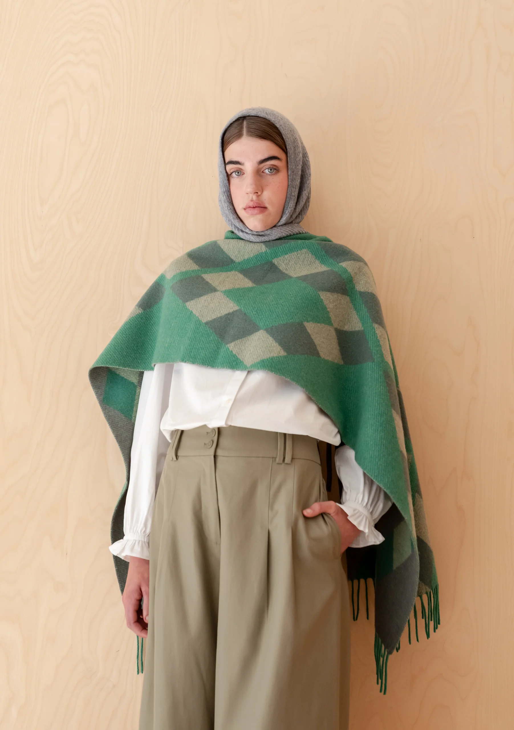 Lambswool Oversized Scarf in Green Diamond Jacquard - Image 2