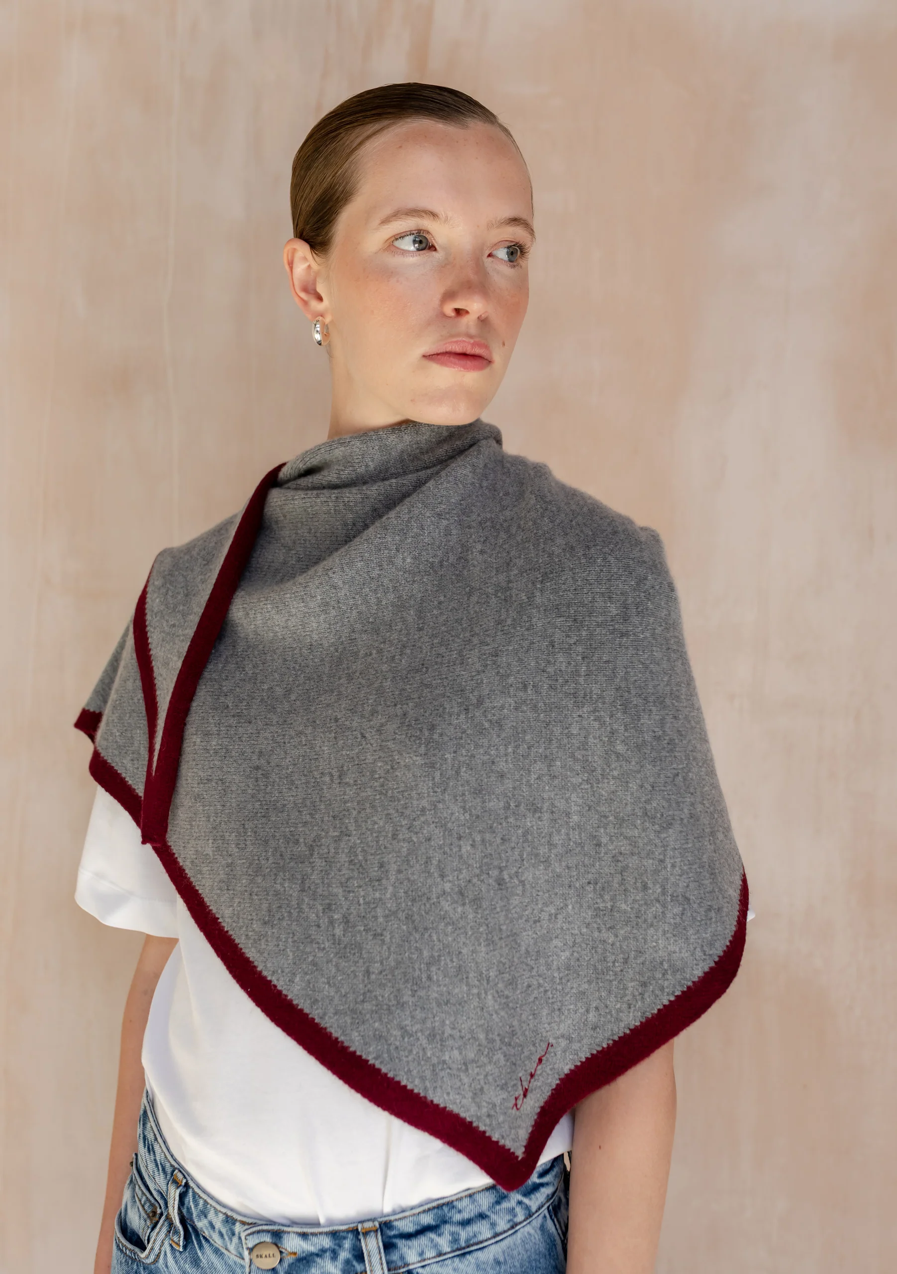 Large Merino Wool Triangle Scarf in Charcoal & Burgundy - Image 2