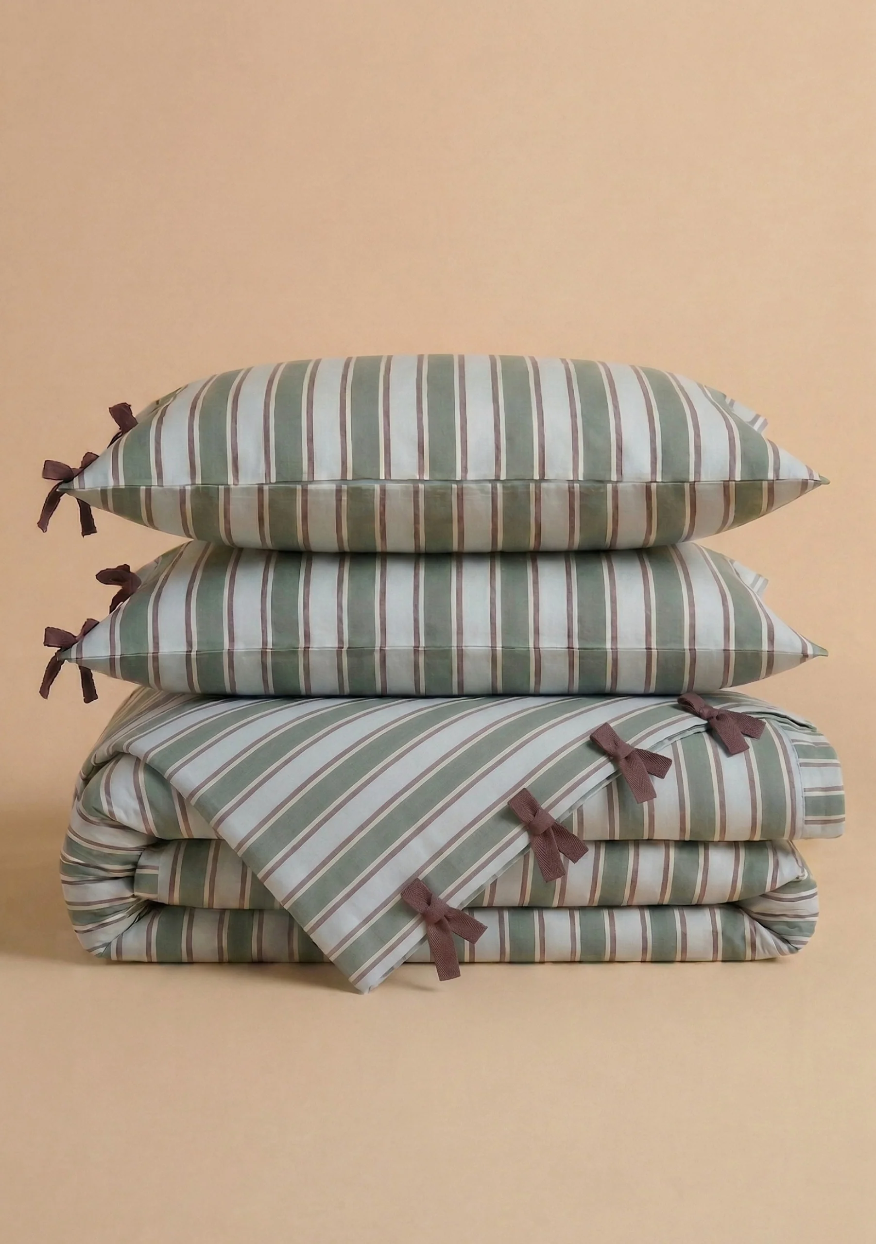 Pair of Cotton Pillowcases in Blue Stripe - Image 4