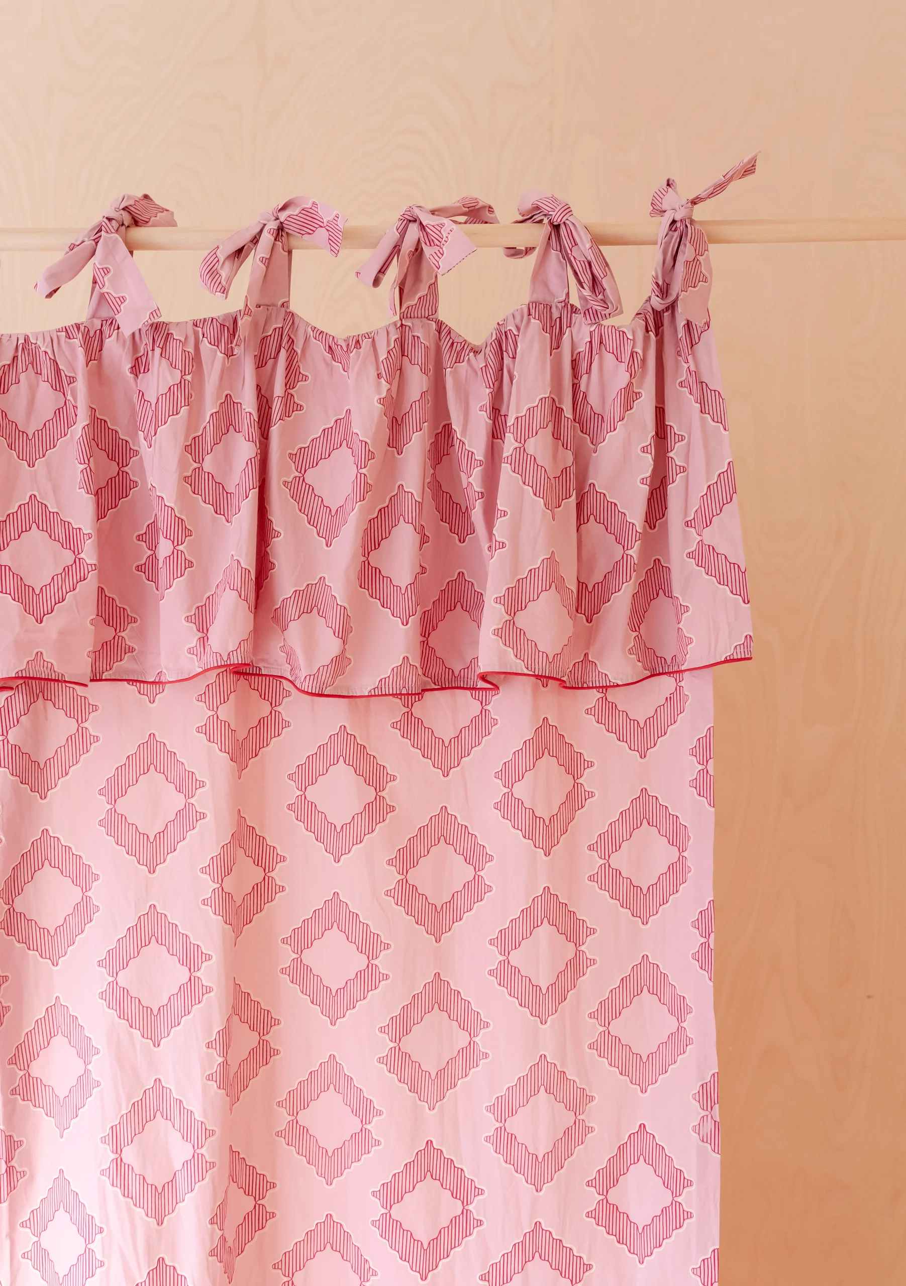 Pair of Cotton Tie-Top Curtains in Pink Diamond