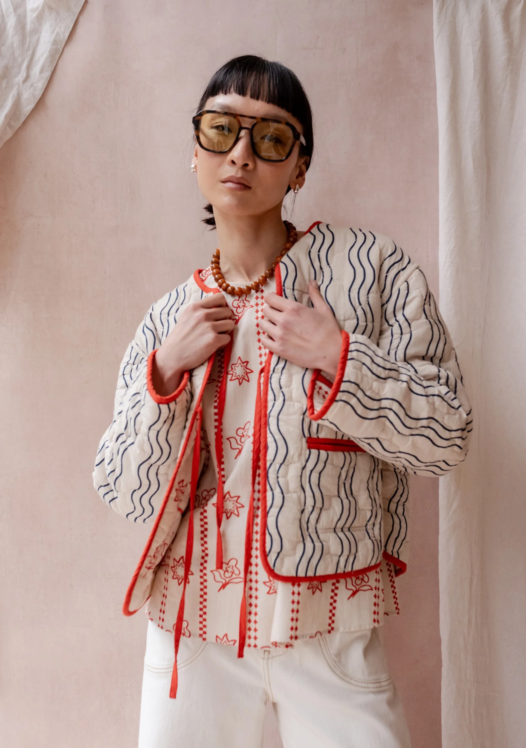 Quilted Cotton Jacket in Reversible Flora Wave - Image 6