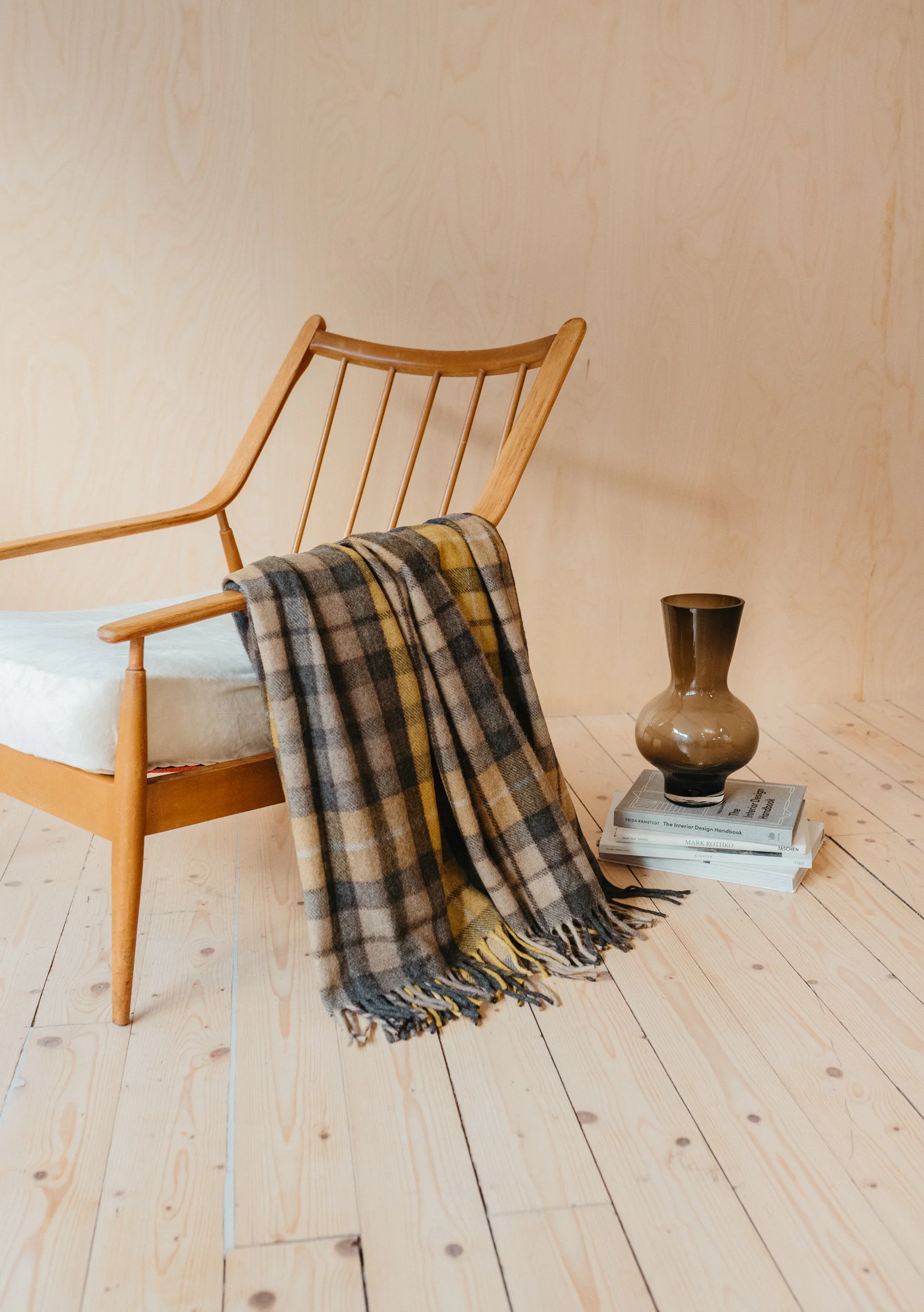 Recycled Wool Blanket in Buchanan Natural Tartan - Image 2