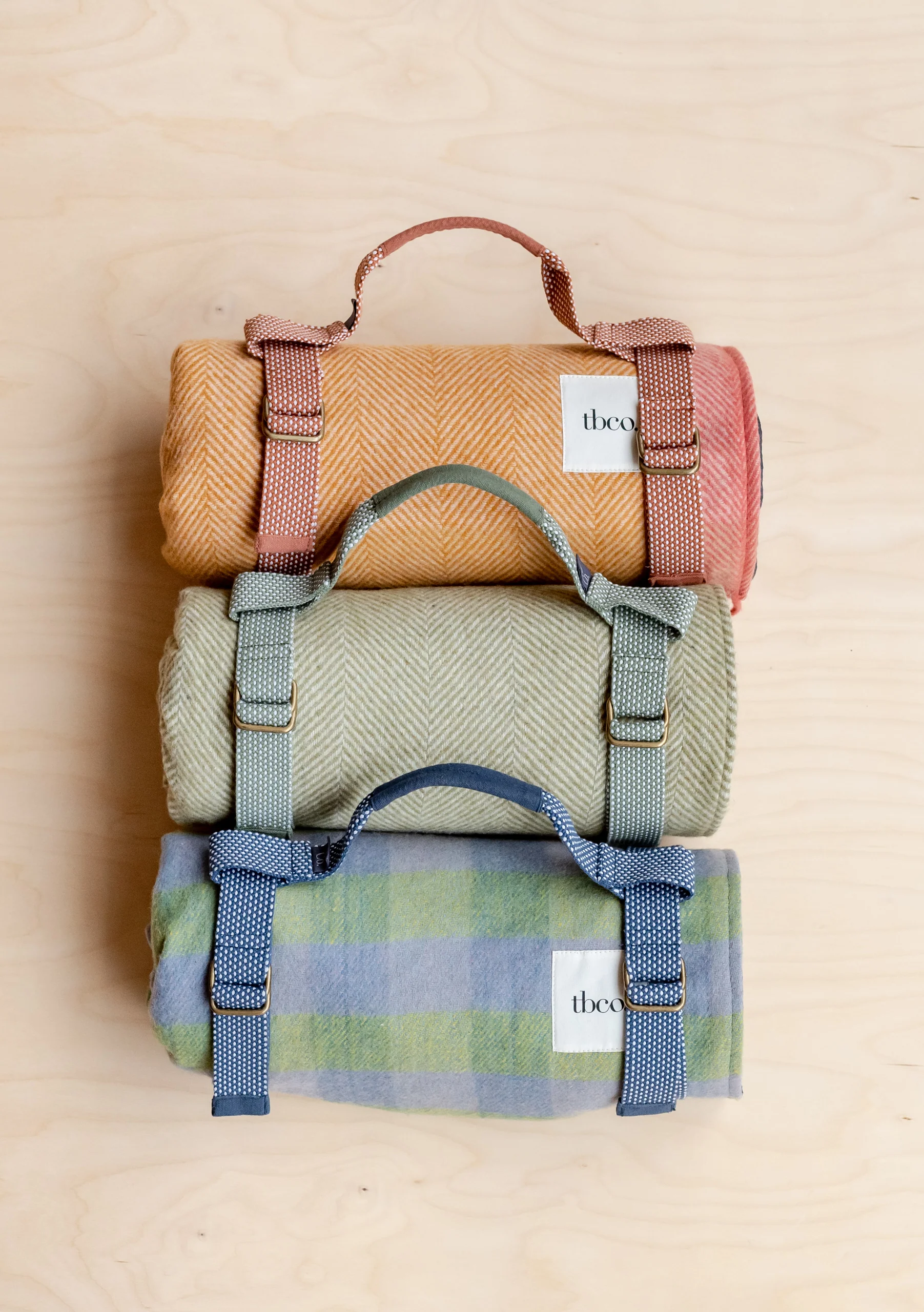 Recycled Wool Picnic Blanket in Buchanan Natural Tartan - Image 5