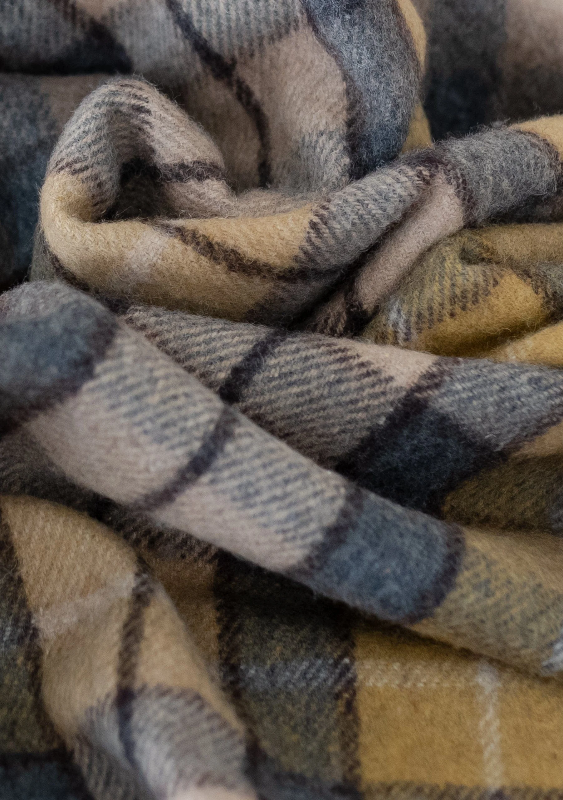 Recycled Wool Picnic Blanket in Buchanan Natural Tartan - Image 3
