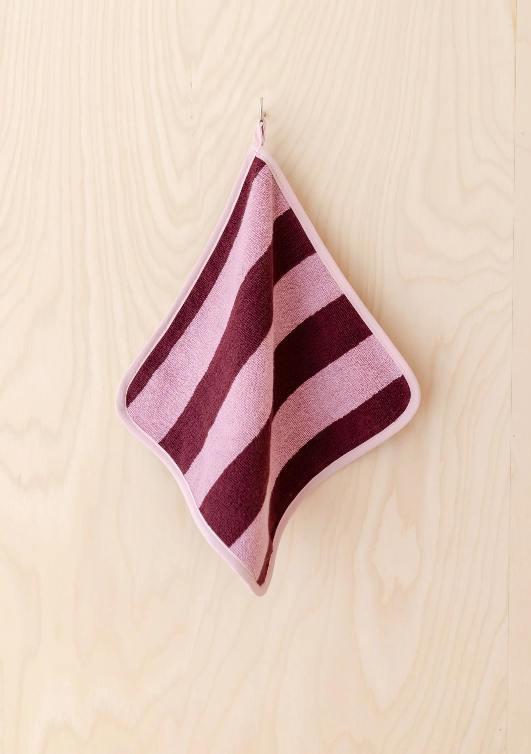 Terry Cotton Face Cloths Set of 2 in Burgundy Stripe - Image 3